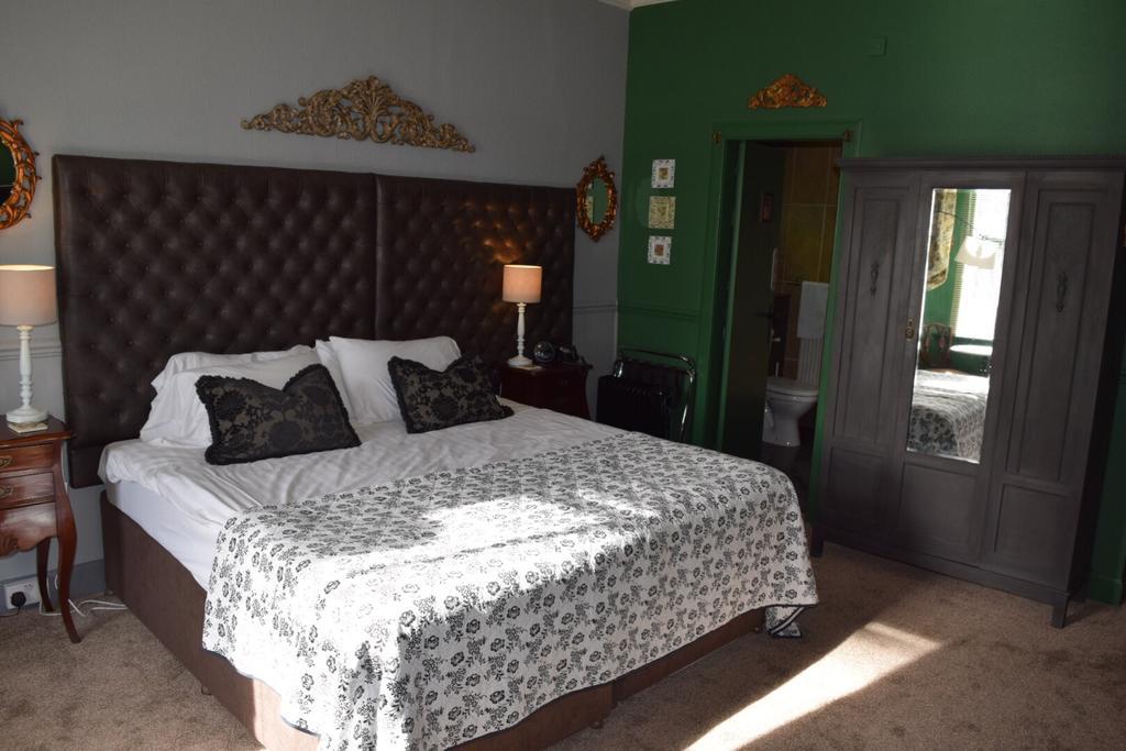 ボニーリグ The Retreat Castle Bed & Breakfast エクステリア 写真
