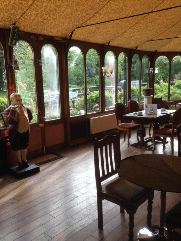ボニーリグ The Retreat Castle Bed & Breakfast エクステリア 写真
