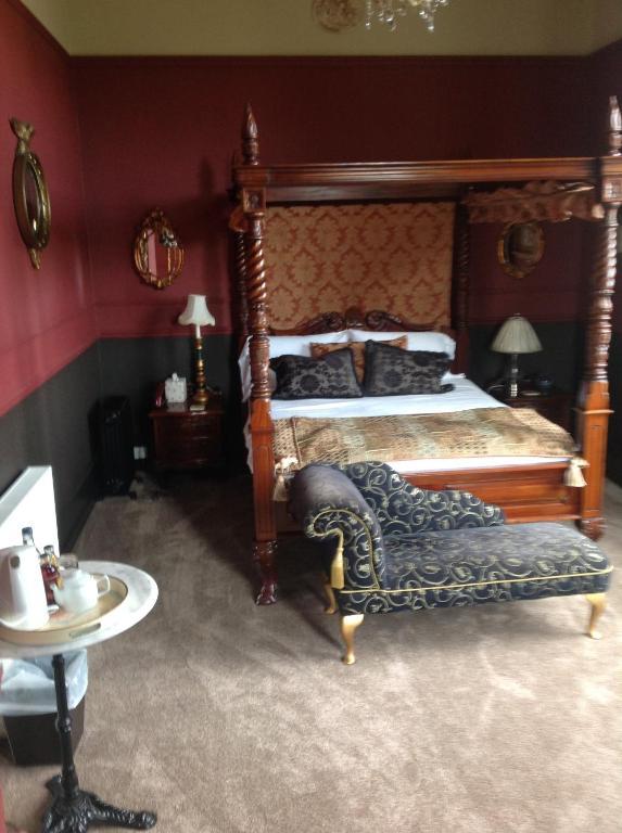 ボニーリグ The Retreat Castle Bed & Breakfast エクステリア 写真